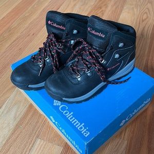 Columbia women's boots